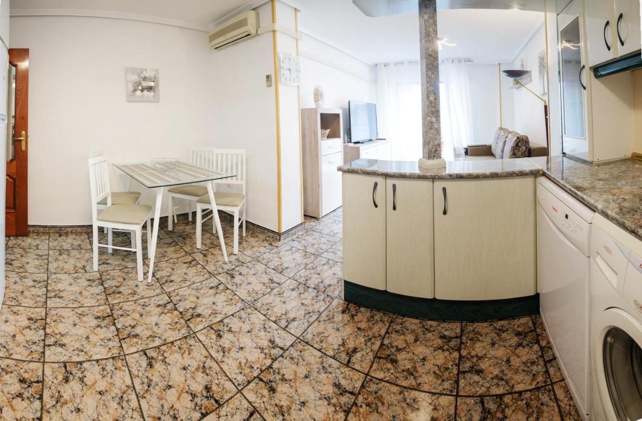 Holiday La Loma Apartment Torrevieja Esterno foto
