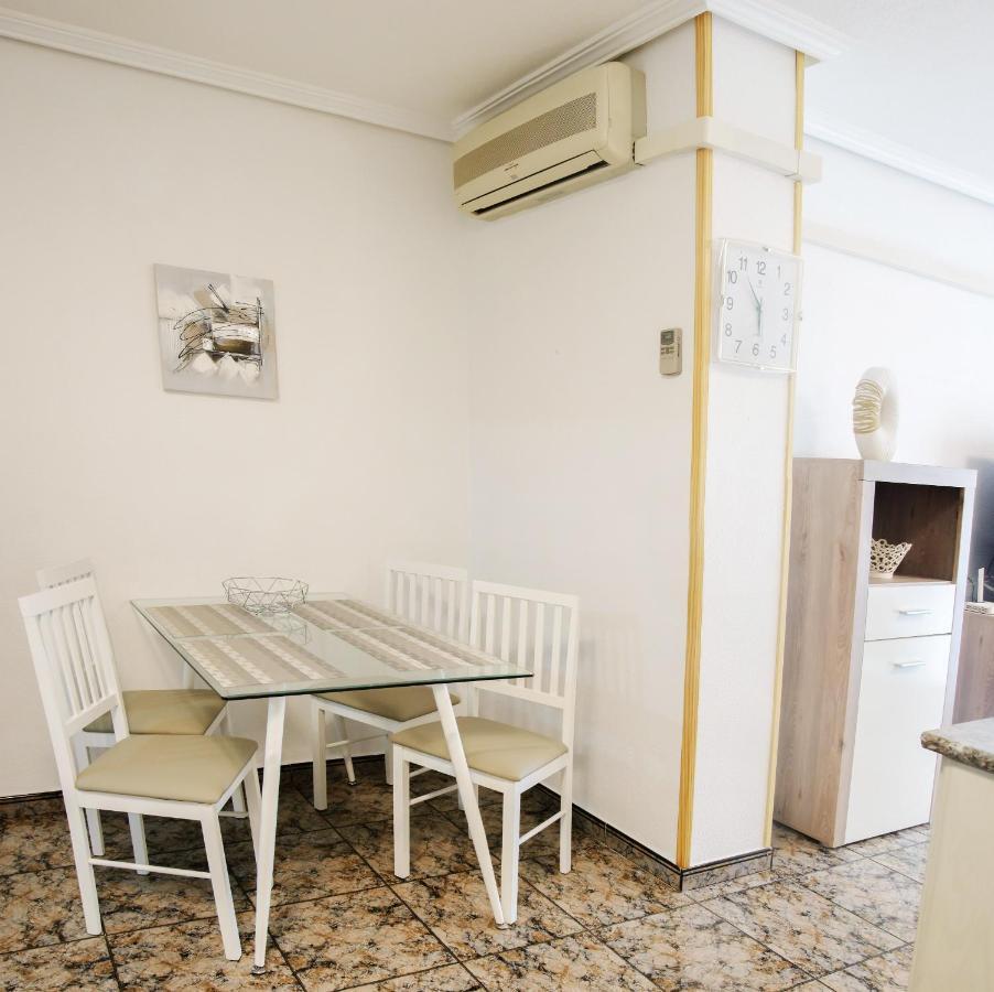 Holiday La Loma Apartment Torrevieja Esterno foto