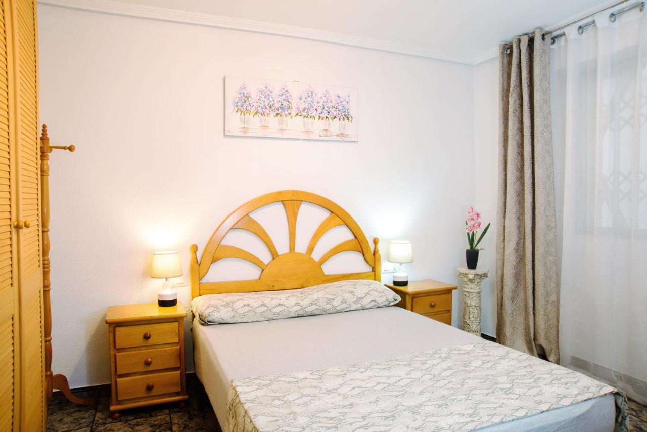 Holiday La Loma Apartment Torrevieja Esterno foto